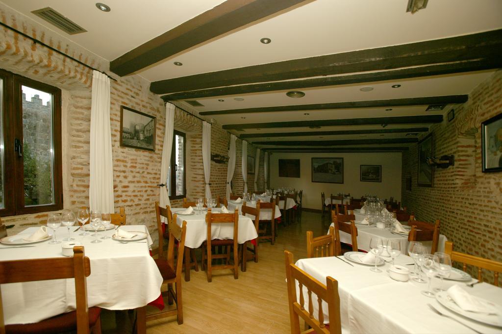 Hotel Las Murallas Avila Exterior photo