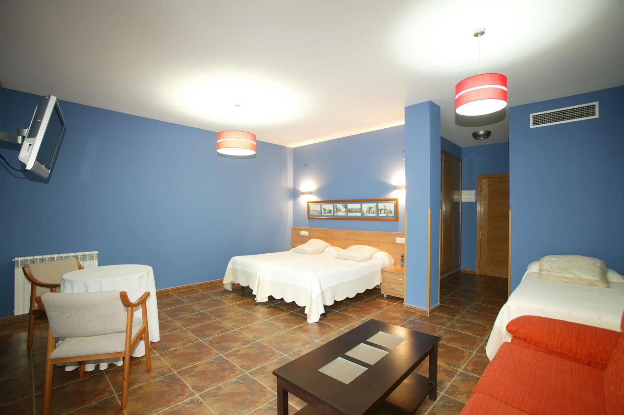 Hotel Las Murallas Avila Exterior photo